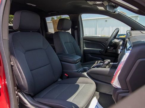 Used 2024 GMC Canyon Elevation RWD image 21