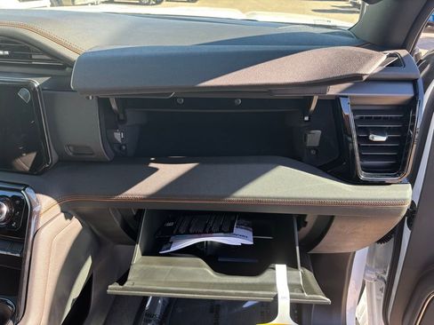 New 2026 GMC Sierra 2500 AT4 image 37