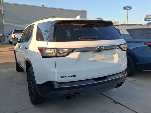 Used 2019 Chevrolet Traverse Premier w/ Redline Edition FWD image 9