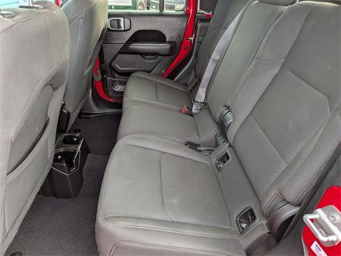 Used 2020 Jeep Gladiator Overland image 20