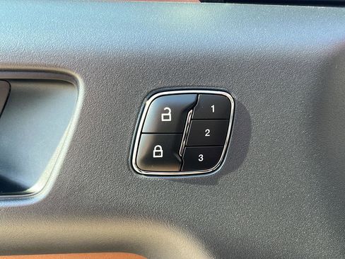 Used 2024 Ford Bronco Sport Outer Banks w/ Tech Package image 11