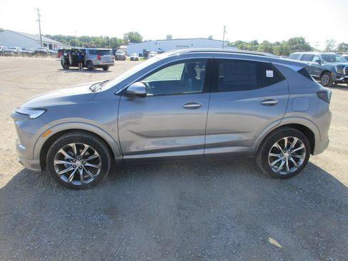 New 2026 Buick Encore GX Avenir AWD/4WD image 9