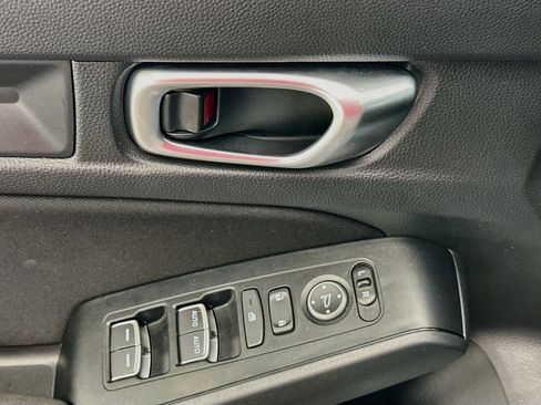 Used 2024 Honda Civic Sport image 15