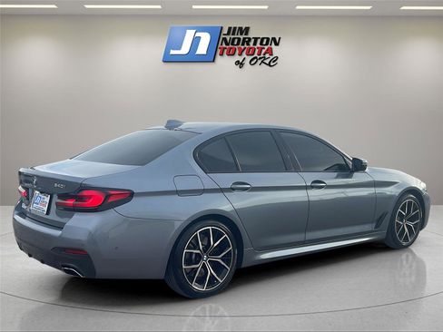 Used 2022 BMW 540i w/ M Sport Package image 5