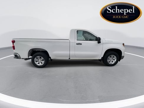 Used 2025 Chevrolet Silverado 1500 W/T image 8