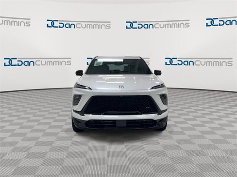 Certified 2025 Buick Enclave Sport Touring w/ Power Package image 3