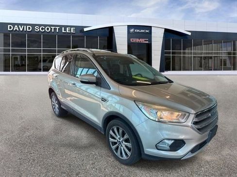 Used 2017 Ford Escape Titanium AWD/4WD image 1