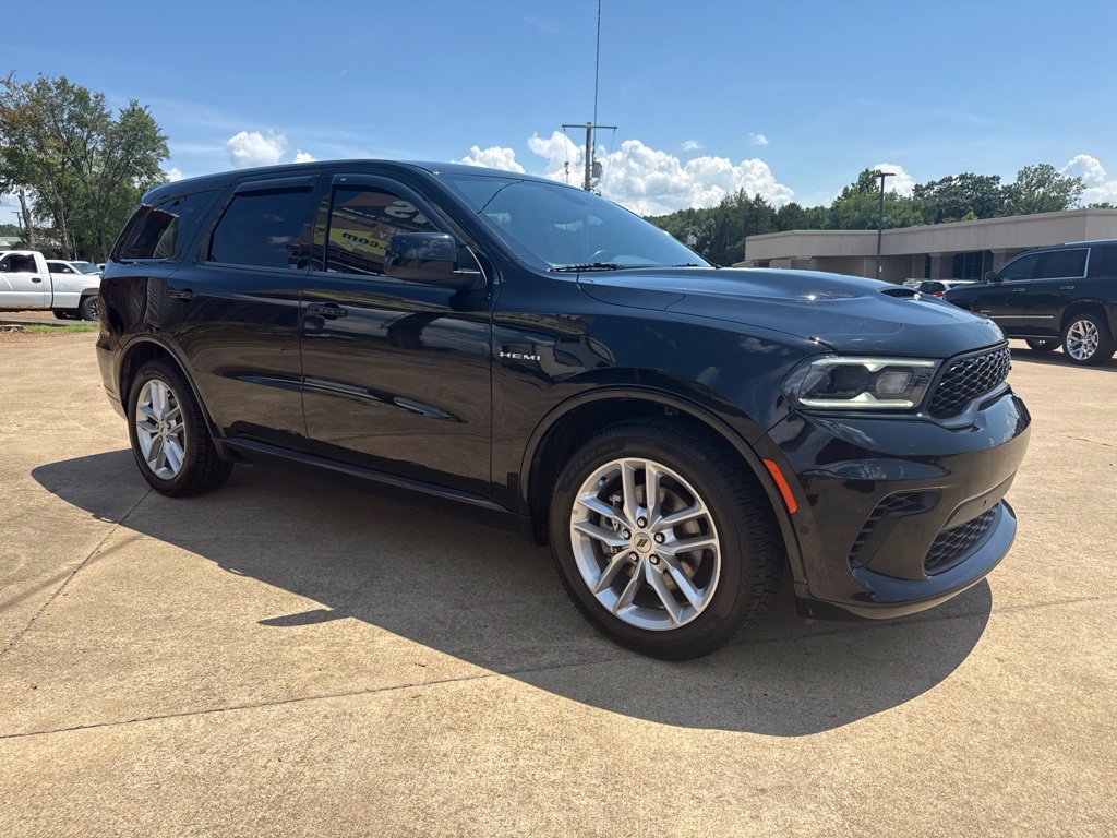 Certified 2024 Dodge Durango R/T RWD image 3