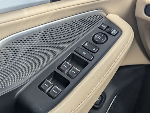 Used 2022 Acura MDX w/ Technology Package FWD image 30