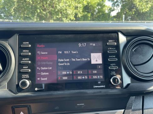 Used 2022 Toyota Tacoma SR RWD image 27
