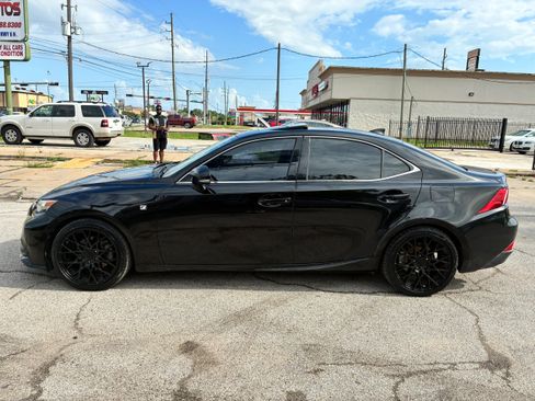 Used 2015 Lexus IS 250 w/ F-Sport Package RWD image 3