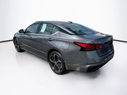 Used 2024 Nissan Altima 2.5 SR AWD/4WD image 7