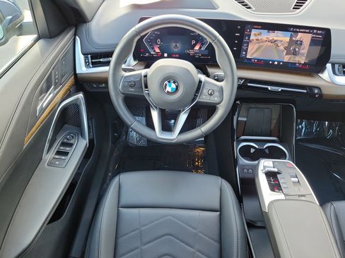 Certified 2025 BMW X1 xDrive28i image 15