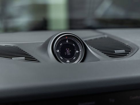 New 2026 Porsche Cayenne Coupe image 33