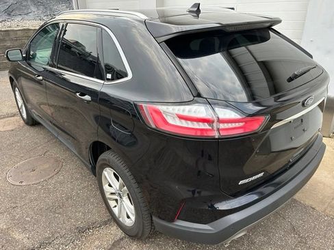 Used 2019 Ford Edge SEL w/ Equipment Group 201A AWD/4WD image 4