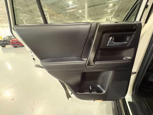 Used 2020 Toyota 4Runner Nightshade AWD/4WD image 44