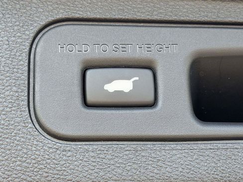 Certified 2026 Honda Odyssey Elite image 10