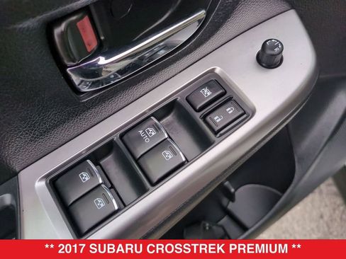 Used 2017 Subaru Crosstrek 2.0i Premium w/ Moonroof Package image 13