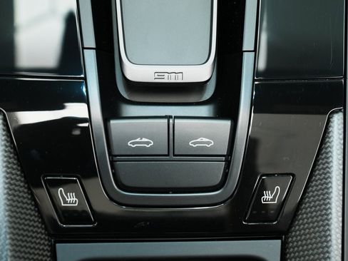 Used 2022 Porsche 911 Targa 4 GTS image 49