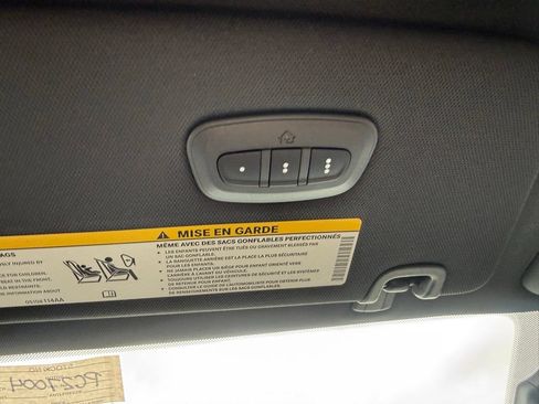 New 2027 Chrysler Pacifica Limited w/ S Appearance Package AWD/4WD image 28