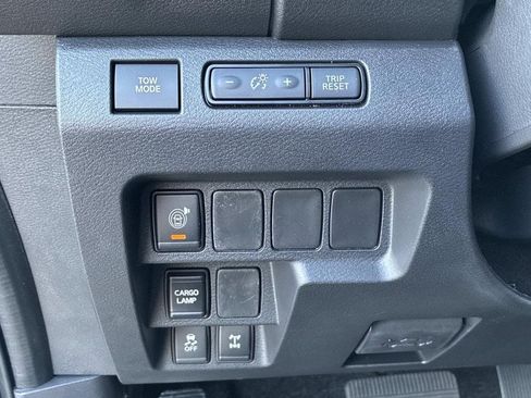 New 2026 Nissan Frontier PRO-4X w/ Tow Package AWD/4WD image 10