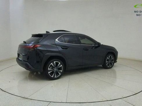 Used 2025 Lexus UX 300h FWD image 68
