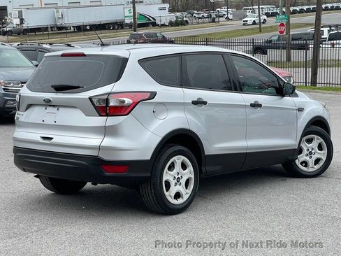 Used 2018 Ford Escape S image 2