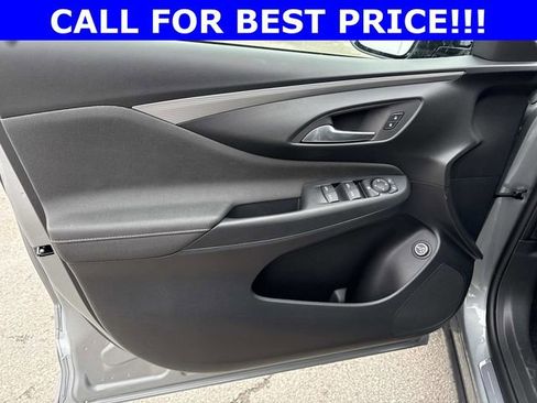 New 2026 Buick Envista Avenir image 11