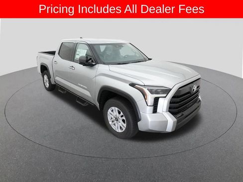 New 2026 Toyota Tundra SR5 AWD/4WD image 13
