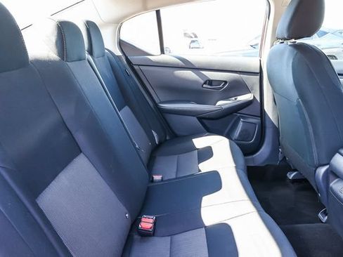 Used 2024 Nissan Sentra SV FWD image 20