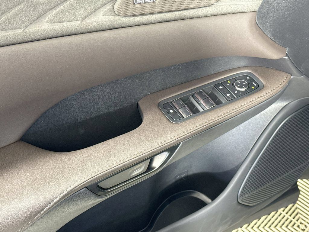 Certified 2025 Lexus RX 450h AWD w/ Convenience Package image 18
