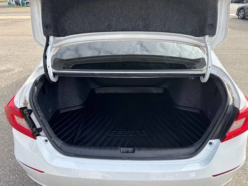 Used 2022 Honda Accord LX image 24