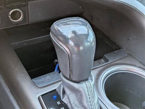 Used 2022 Toyota Camry XSE FWD image 12