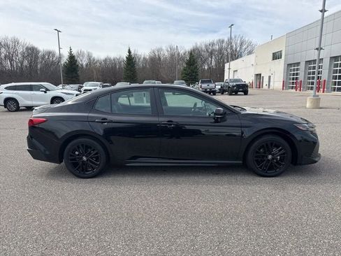 Used 2026 Toyota Camry SE w/ Convenience Package image 13