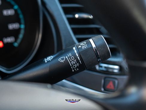 Used 2015 Chevrolet Impala LT w/ Convenience Package image 26