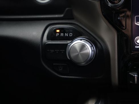 Used 2019 RAM 1500 Laramie w/ Sport Appearance Package RWD image 13