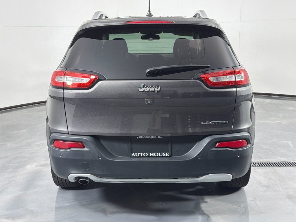 Used 2018 Jeep Cherokee Limited FWD image 6