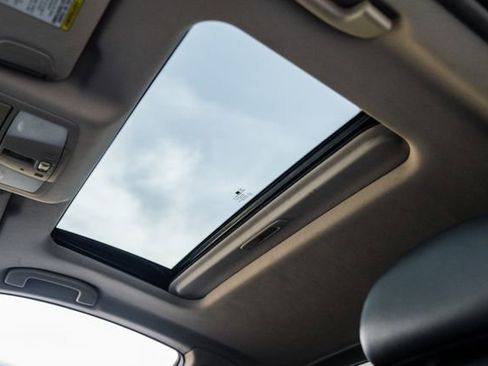 Used 2009 INFINITI G37 Sport w/ Premium Pkg image 25