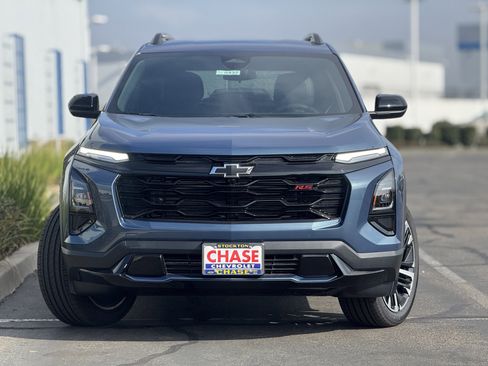 New 2026 Chevrolet Equinox RS w/ LPO, Floor Liner Package image 2