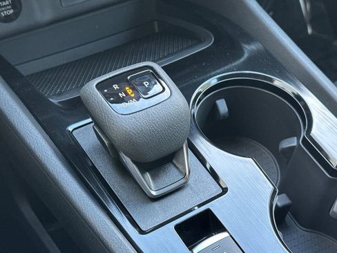 New 2026 Nissan Rogue S image 17