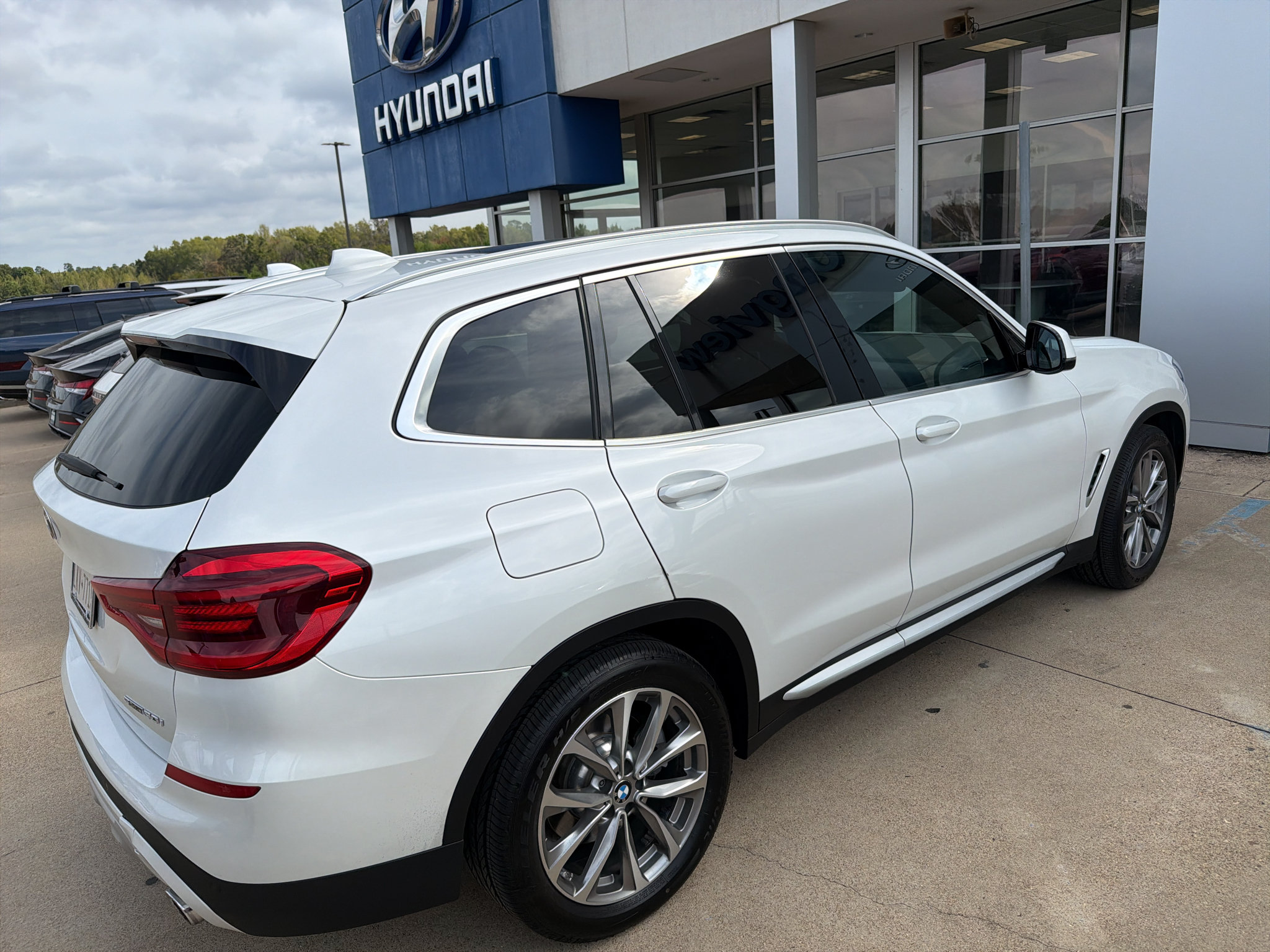 Used 2019 BMW X3 sDrive30i w/ Premium Package RWD image 3
