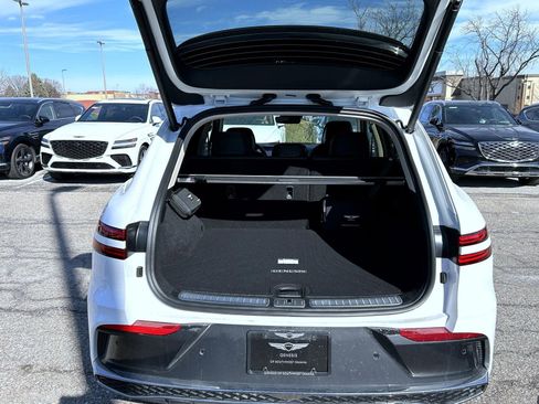 New 2026 Genesis GV70 2.5T Advanced AWD/4WD image 9