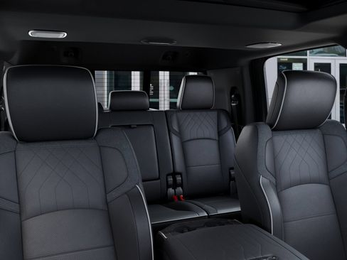 New 2026 RAM 3500 Limited AWD/4WD image 26