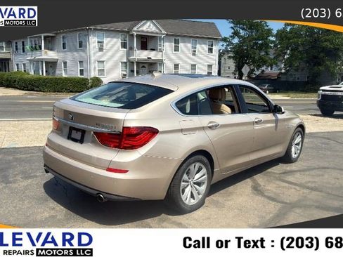 Used 2012 BMW 535i xDrive AWD/4WD image 7
