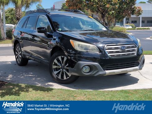 Used 2015 Subaru Outback 2.5i Limited AWD/4WD image 1