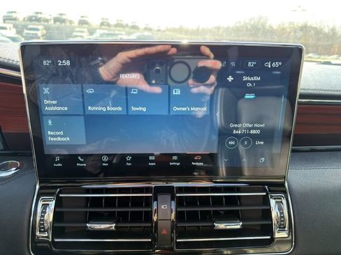 Used 2024 Lincoln Navigator Reserve image 36