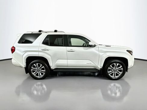 Used 2026 Toyota 4Runner Limited AWD/4WD image 4
