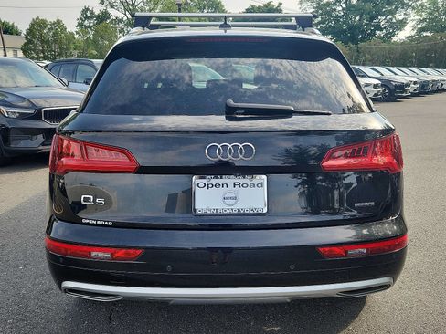 Used 2019 Audi Q5 2.0T Premium Plus w/ Premium Plus Package AWD/4WD image 5