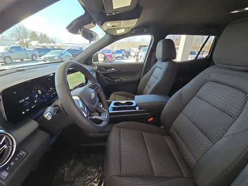 New 2025 Chevrolet Equinox LT image 20