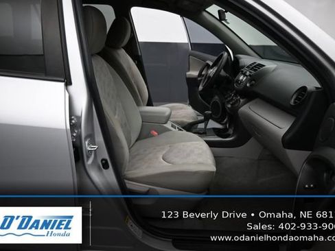 Used 2010 Toyota RAV4 4WD image 39